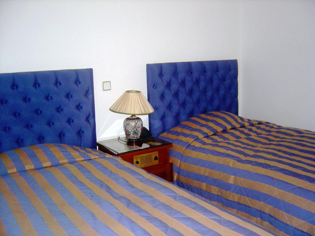 Kalimera Hotel Poros Town Exteriör bild