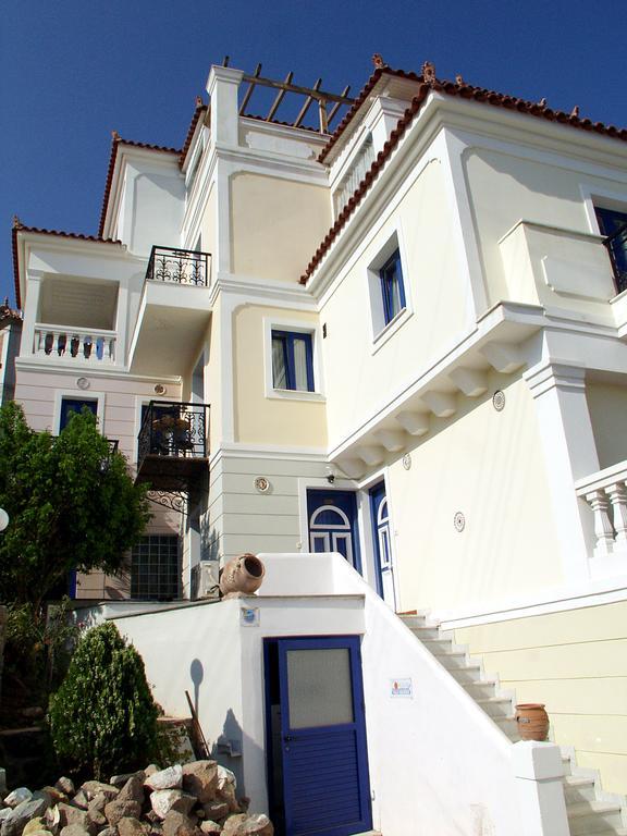 Kalimera Hotel Poros Town Exteriör bild